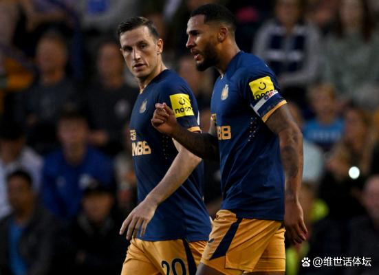 曼城险胜美国，伊布扛起全队