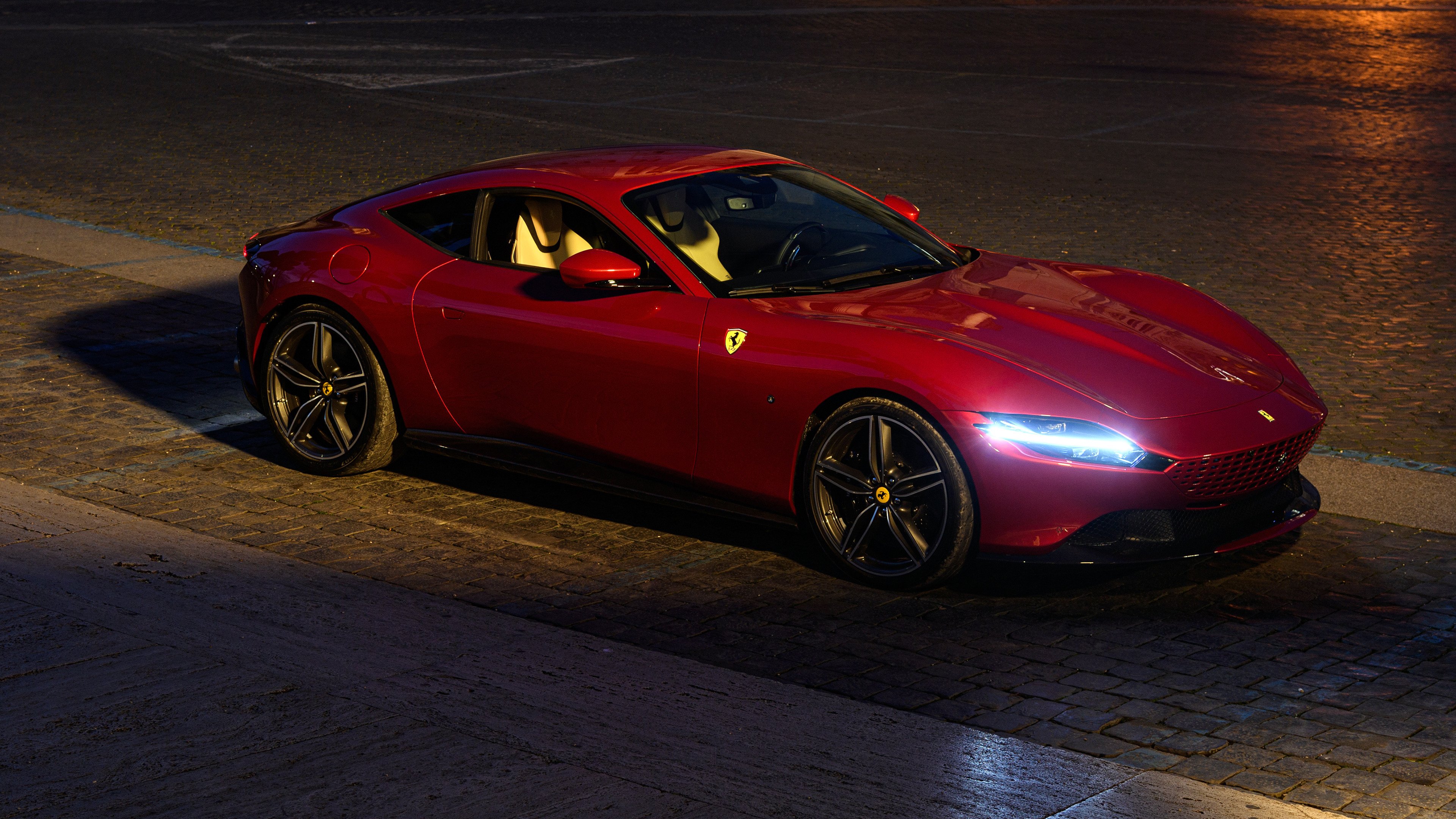 归化传奇!40岁吉鲁独中两元,泰国队2-1力克秘鲁创历史—2026世界杯D组上演奇迹之夜